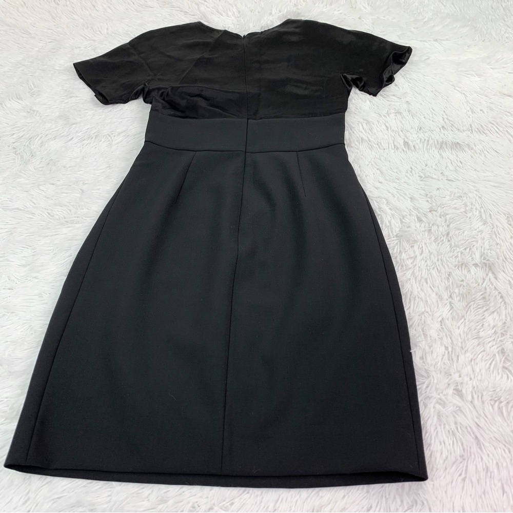 Moschino Cheap‎ & Chic black short sleeve satin sheath dress round neck
